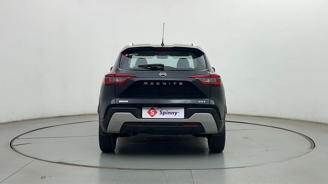 Second-hand 2022 Nissan Magnite Turbo CVT XV Premium for sale in Mumbai-4