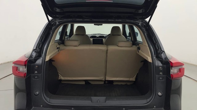 Second-hand 2022 Nissan Magnite Turbo CVT XV Premium for sale in Mumbai-9