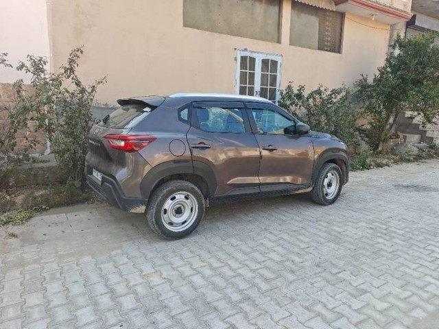 Second-hand 2024 Nissan Magnite XE for sale in Rohtak-2