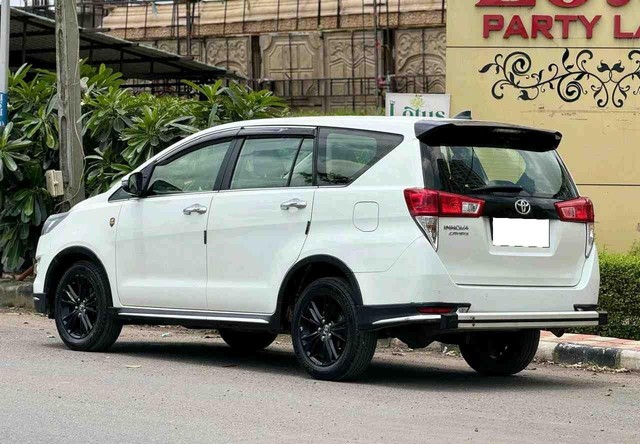 Second-hand 2020 Toyota Innova Crysta 2.4 VX 7 STR for sale in Surat-2