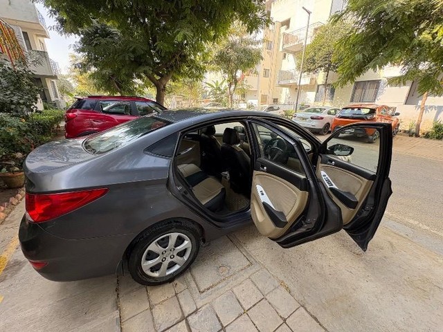 Hyundai Verna 1.4 VTVT Second-hand 2014 Hyundai Verna 1.4 VTVT for sale in Gurgaon-12