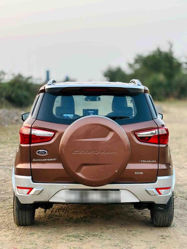 Second-hand 2016 Ford Ecosport 1.5 Diesel Titanium for sale in Surat-1