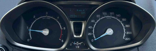 Second-hand 2016 Ford Ecosport 1.5 Diesel Titanium for sale in Surat-3