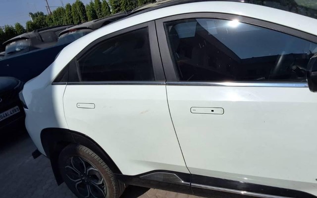 Second-hand 2025 Tata Curvv Accomplished S DCA for sale in Haldwani-12