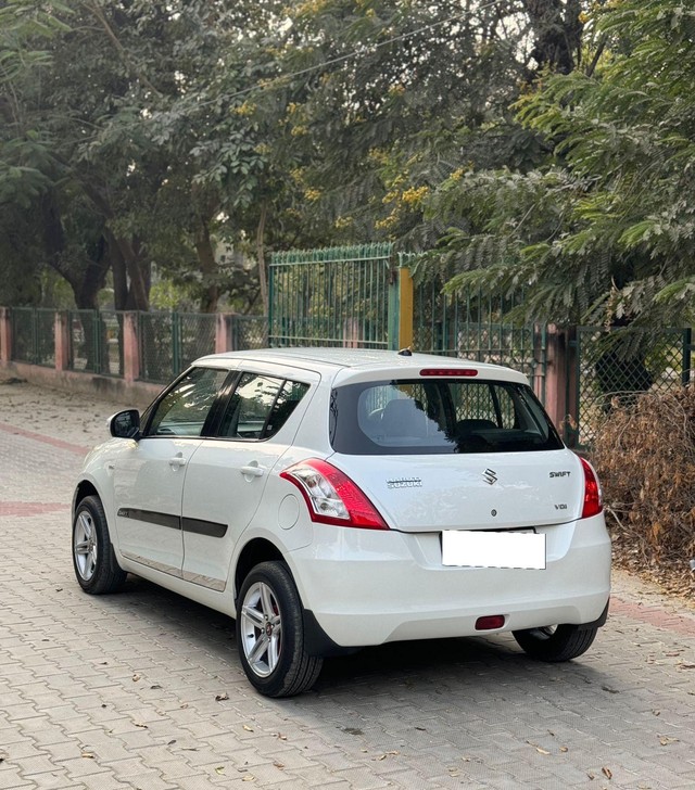 Second-hand 2012 Maruti Swift VDI for sale in Zirakpur-5