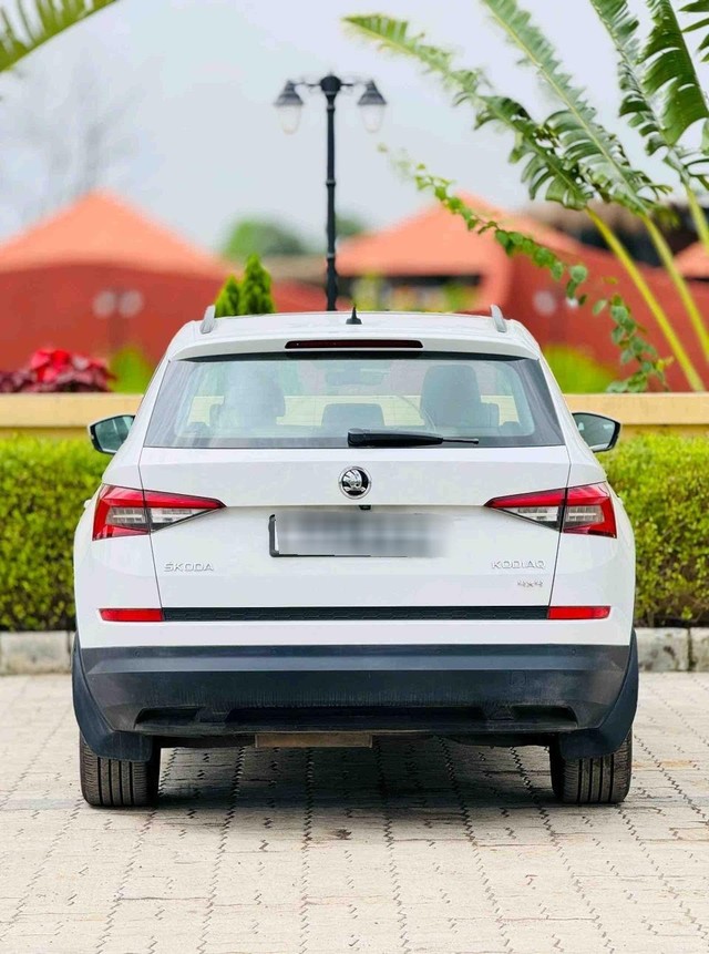 Skoda Kodiaq 2.0 TDI Style Second-hand 2017 Skoda Kodiaq 2.0 TDI Style for sale in Surat-1