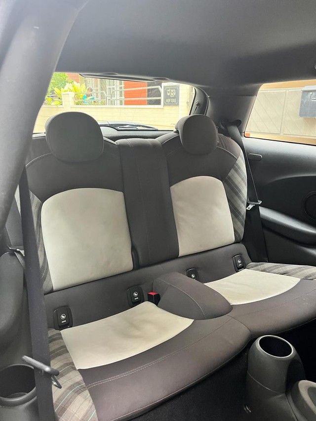 Second-hand 2016 Mini 3 DOOR Cooper D for sale in Bangalore-11