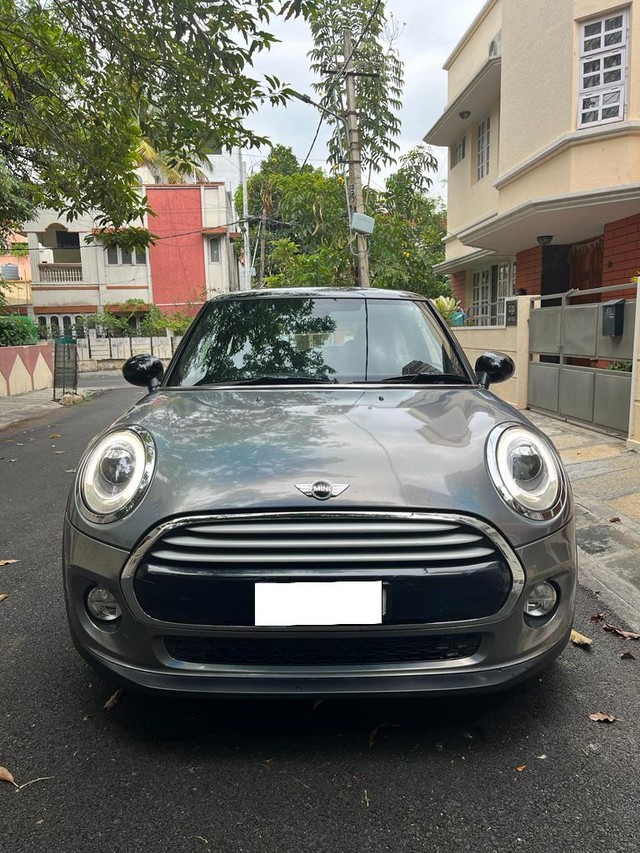 Second-hand 2016 Mini 3 DOOR Cooper D for sale in Bangalore-9