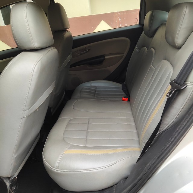 Second-hand 2015 Fiat Punto EVO 1.3 Emotion for sale in Bangalore-7