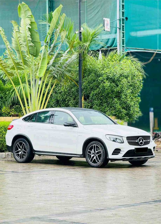 Mercedes-Benz GLC 43 AMG Coupe Second-hand 2018 Mercedes-Benz GLC 43 AMG Coupe for sale in Surat-2