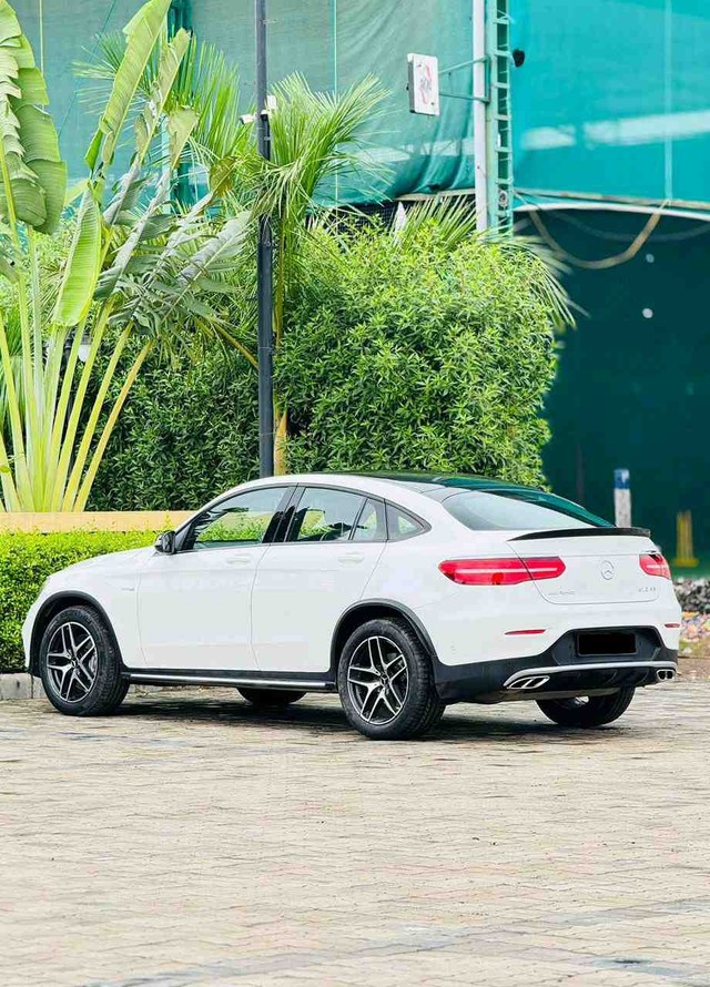 Mercedes-Benz GLC 43 AMG Coupe Second-hand 2018 Mercedes-Benz GLC 43 AMG Coupe for sale in Surat-4