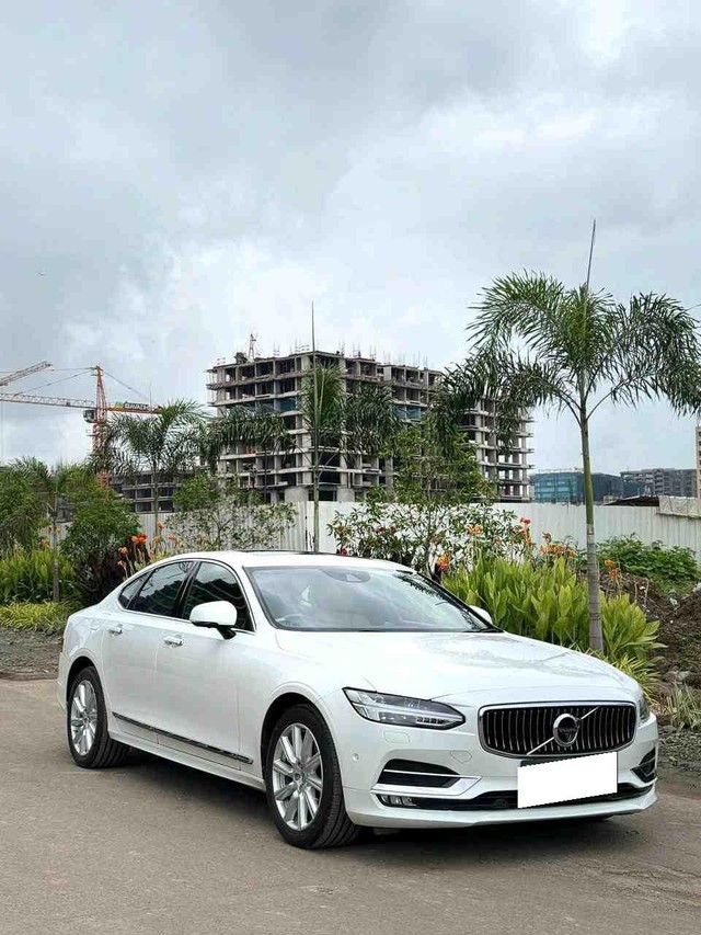 Volvo S90 D4 Inscription Second-hand 2020 Volvo S90 D4 Inscription for sale in Surat-0