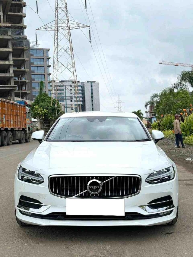 Volvo S90 D4 Inscription Second-hand 2020 Volvo S90 D4 Inscription for sale in Surat-3
