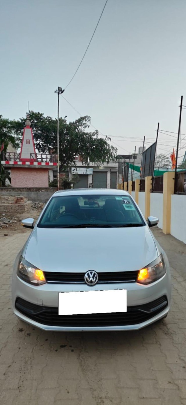 Volkswagen Polo 1.5 TDI Comfortline Second-hand 2016 Volkswagen Polo 1.5 TDI Comfortline for sale in Fatehabad-5