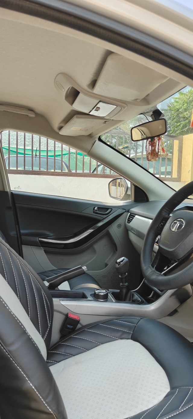 Second-hand 2017 Tata Nexon 1.5 Revotorq XM for sale in Fatehabad-10