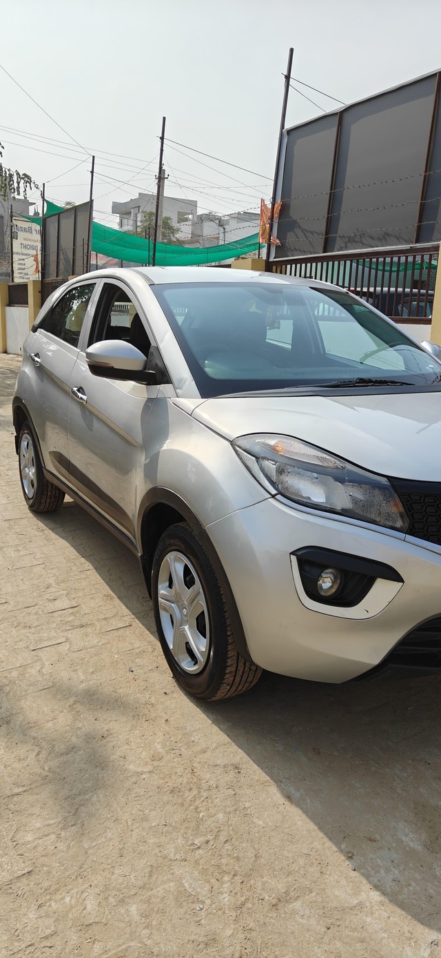 Second-hand 2017 Tata Nexon 1.5 Revotorq XM for sale in Fatehabad-8