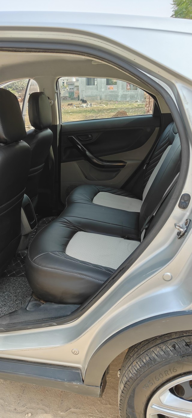 Second-hand 2017 Tata Nexon 1.5 Revotorq XM for sale in Fatehabad-14