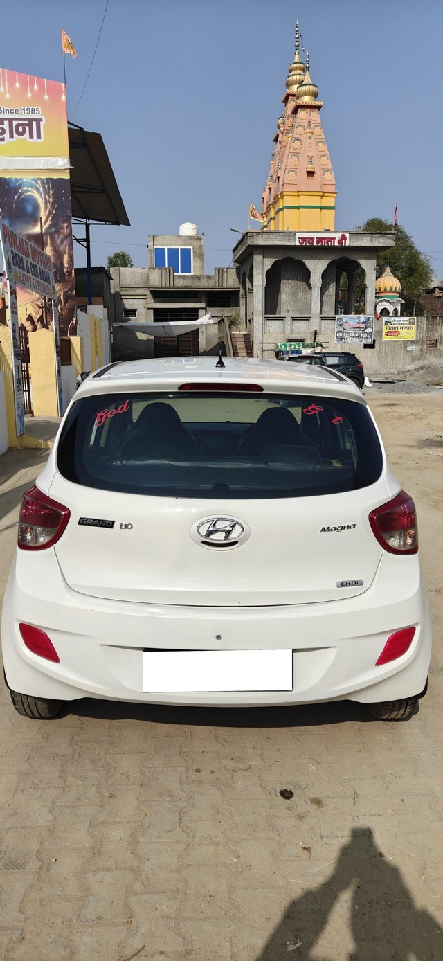 Second-hand 2015 Hyundai Grand i10 CRDi Magna for sale in Fatehabad