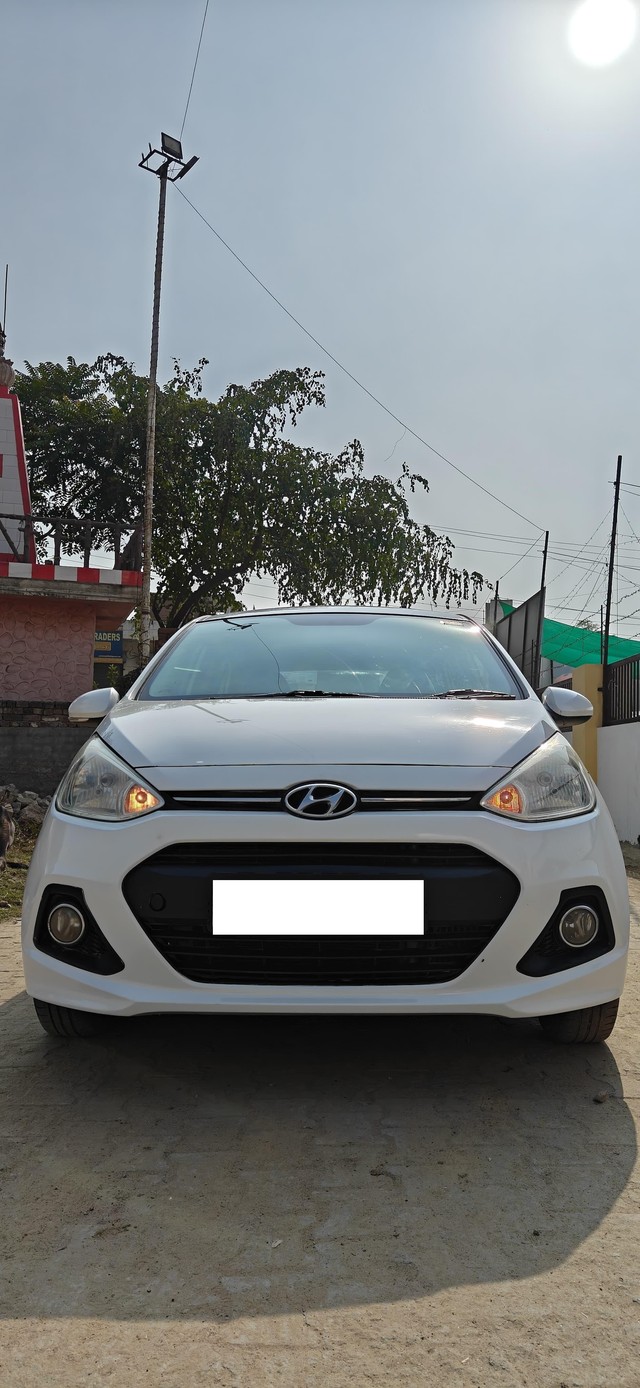 Second-hand 2015 Hyundai Grand i10 CRDi Magna for sale in Fatehabad