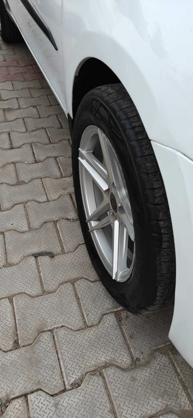 Maruti Suzuki Ciaz ZDi Second-hand 2015 Maruti Suzuki Ciaz ZDi for sale in Fatehabad-20