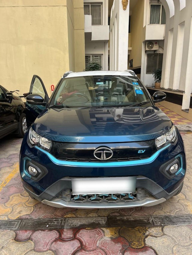 Second-hand 2022 Tata Nexon EV 2022 Max XZ Plus Lux for sale in Noida-0