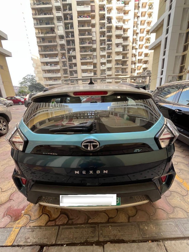 Second-hand 2022 Tata Nexon EV 2022 Max XZ Plus Lux for sale in Noida-4