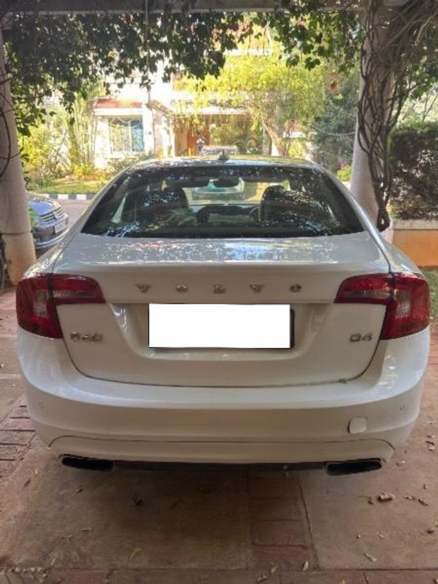 Second-hand 2015 Volvo S60 D4 Momentum BSIV for sale in Bangalore-4