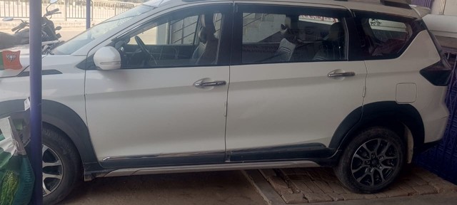 Second-hand 2023 Maruti XL6 Zeta CNG for sale in Varanasi