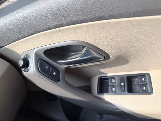 Second-hand 2016 Volkswagen Vento 1.2 TSI Highline AT for sale in Thane-14