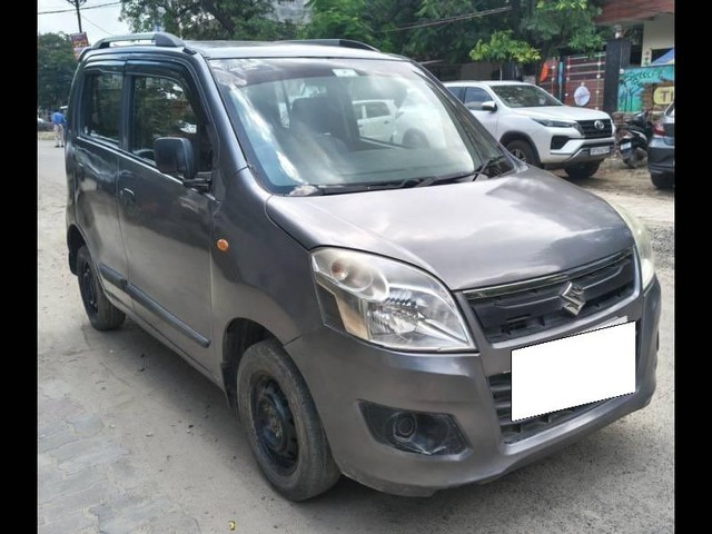 Second-hand 2013 Maruti Wagon R LXI BS IV for sale in Kanpur-7