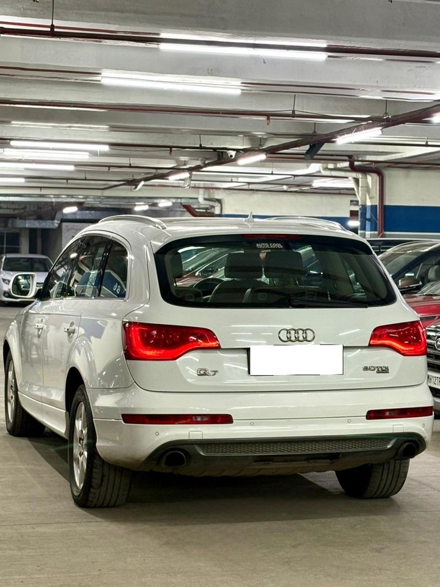 Second-hand 2013 Audi Q7 3.0 TDI quattro for sale in Mumbai-12