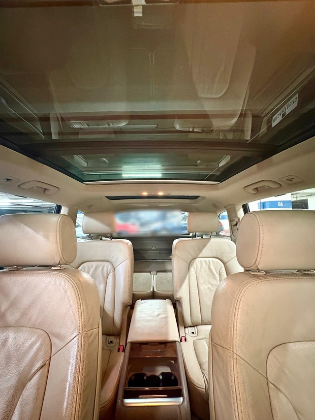 Second-hand 2013 Audi Q7 3.0 TDI quattro for sale in Mumbai-5