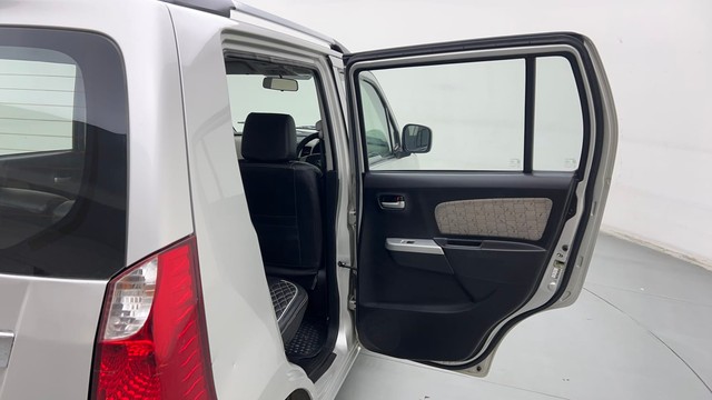 Second-hand 2014 Maruti Wagon R VXI for sale in Coimbatore-34