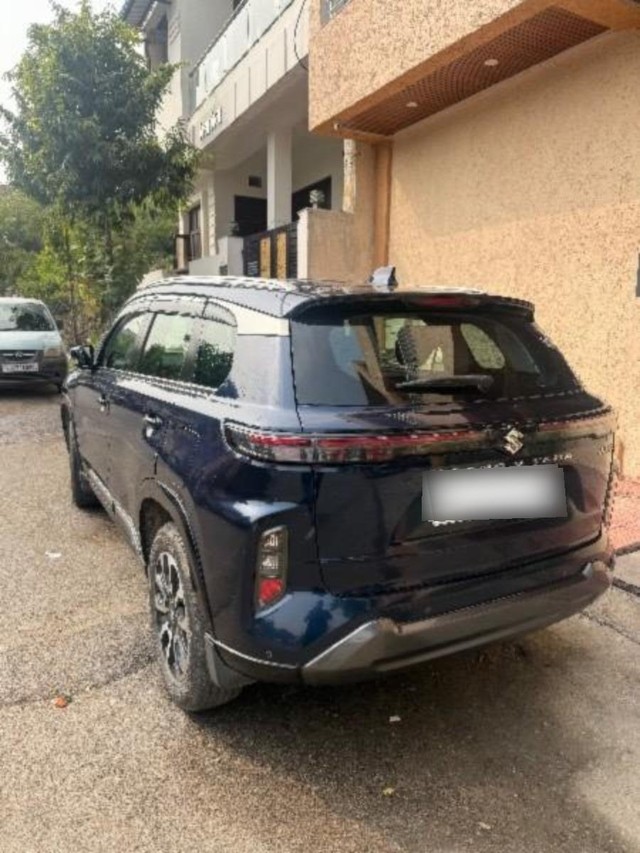 Second-hand 2022 Maruti Grand Vitara Zeta Plus Hybrid CVT BSVI for sale in Udaipur-2
