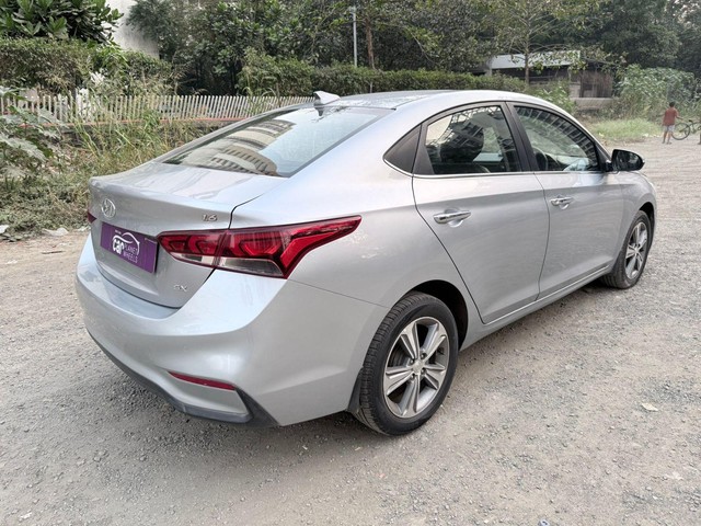 Second-hand 2019 Hyundai Verna VTVT 1.6 AT SX Plus for sale in Thane-11