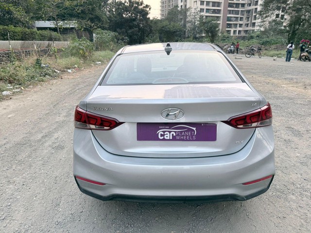 Second-hand 2019 Hyundai Verna VTVT 1.6 AT SX Plus for sale in Thane-2