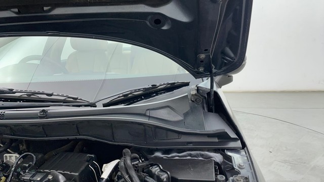 Second-hand 2022 Honda City ZX MT for sale in Chennai-29