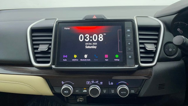 Second-hand 2022 Honda City ZX MT for sale in Chennai-28