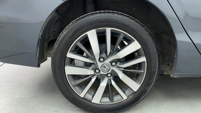 Second-hand 2022 Honda City ZX MT for sale in Chennai-18