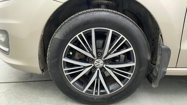 Second-hand 2019 Volkswagen Vento 1.6 Highline Plus for sale in Chennai-20