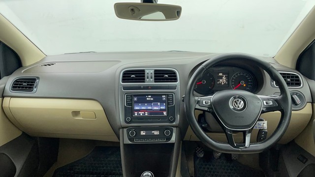 Second-hand 2019 Volkswagen Vento 1.6 Highline Plus for sale in Chennai-11