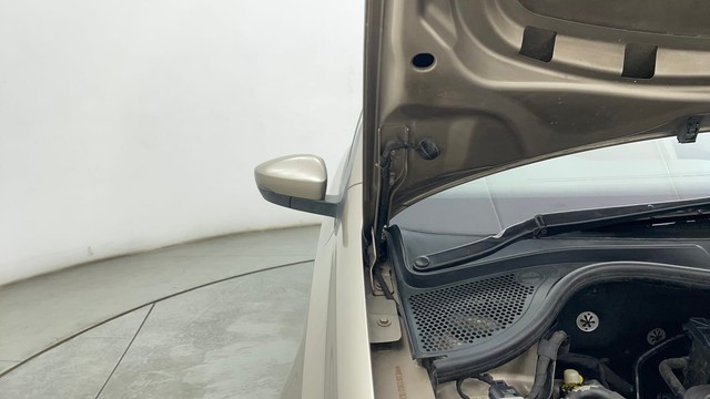 Second-hand 2019 Volkswagen Vento 1.6 Highline Plus for sale in Chennai-38