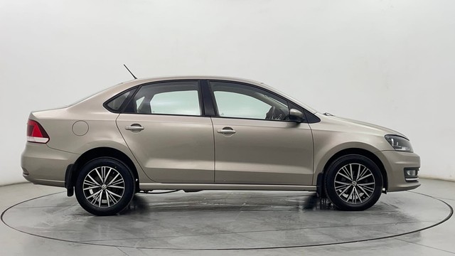 Second-hand 2019 Volkswagen Vento 1.6 Highline Plus for sale in Chennai-2