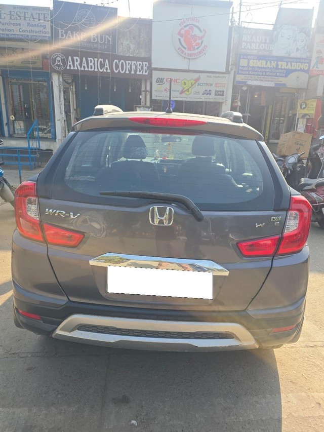 Second-hand 2017 Honda WR-V i-VTEC S for sale in Faridabad-4
