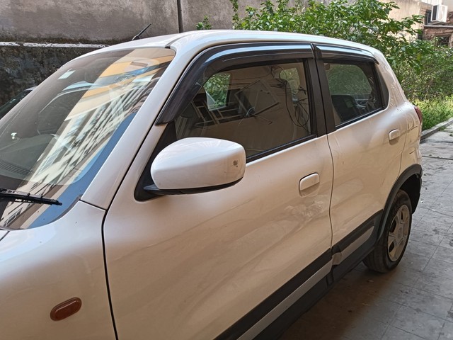 Second-hand 2021 Maruti S-Presso VXI AT 2019-2022 for sale in Kolkata-2