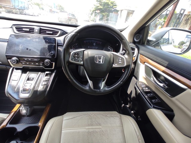 Second-hand 2019 Honda CR-V Diesel 4WD for sale in New Delhi-4