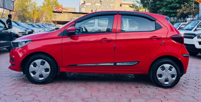 Second-hand 2021 Tata Tiago XT BSVI for sale in Indore-3