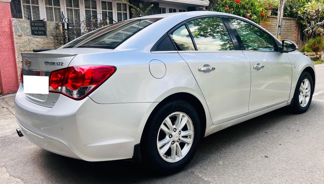 Second-hand 2017 Chevrolet Cruze LTZ for sale in Bangalore-1
