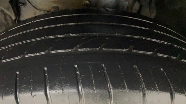 Second-hand 2014 Renault Duster 85PS Diesel RxL for sale in Gulbarga-30