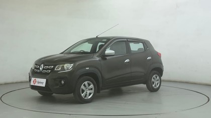 Second-hand 2018 Renault KWID 1.0 AMT RXT for sale in Ahmedabad